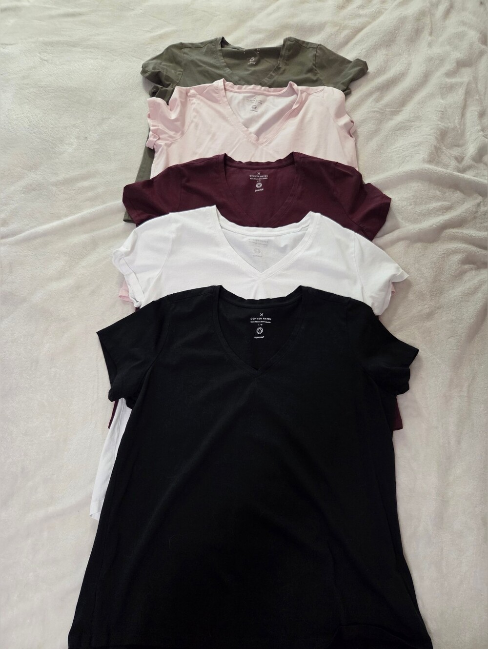 Denver Hayes Women's Semi Fitted V-Neck 100% Cotton T-Shirt Lot
